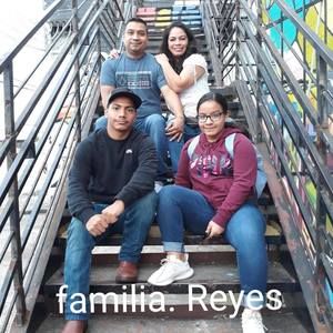 Meet your Posher, Miriam